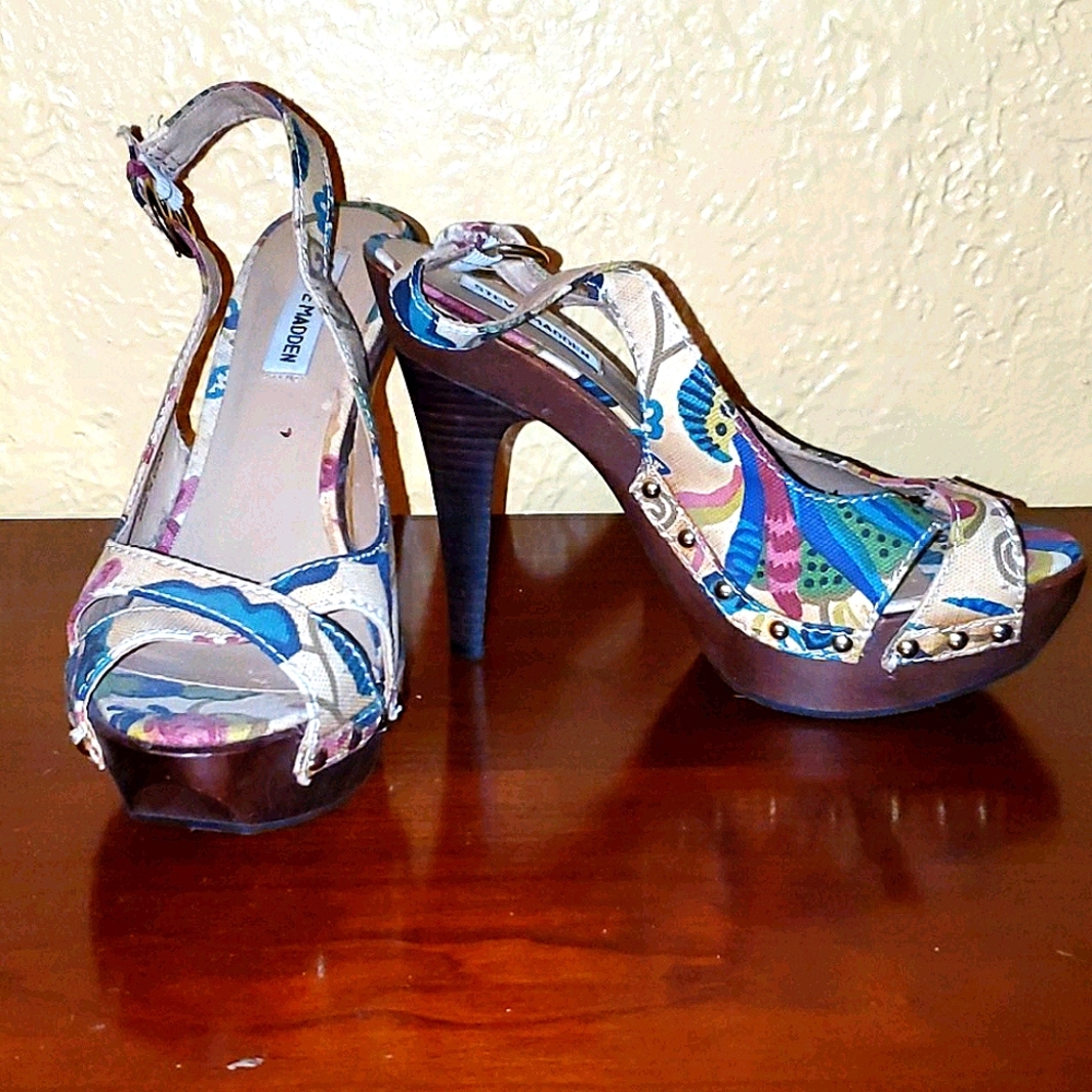 Steve Madden Floral Wooden Heels with Grommets